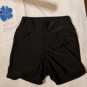 Hapari Black Tummy Tuk Swim Shorts, Size M